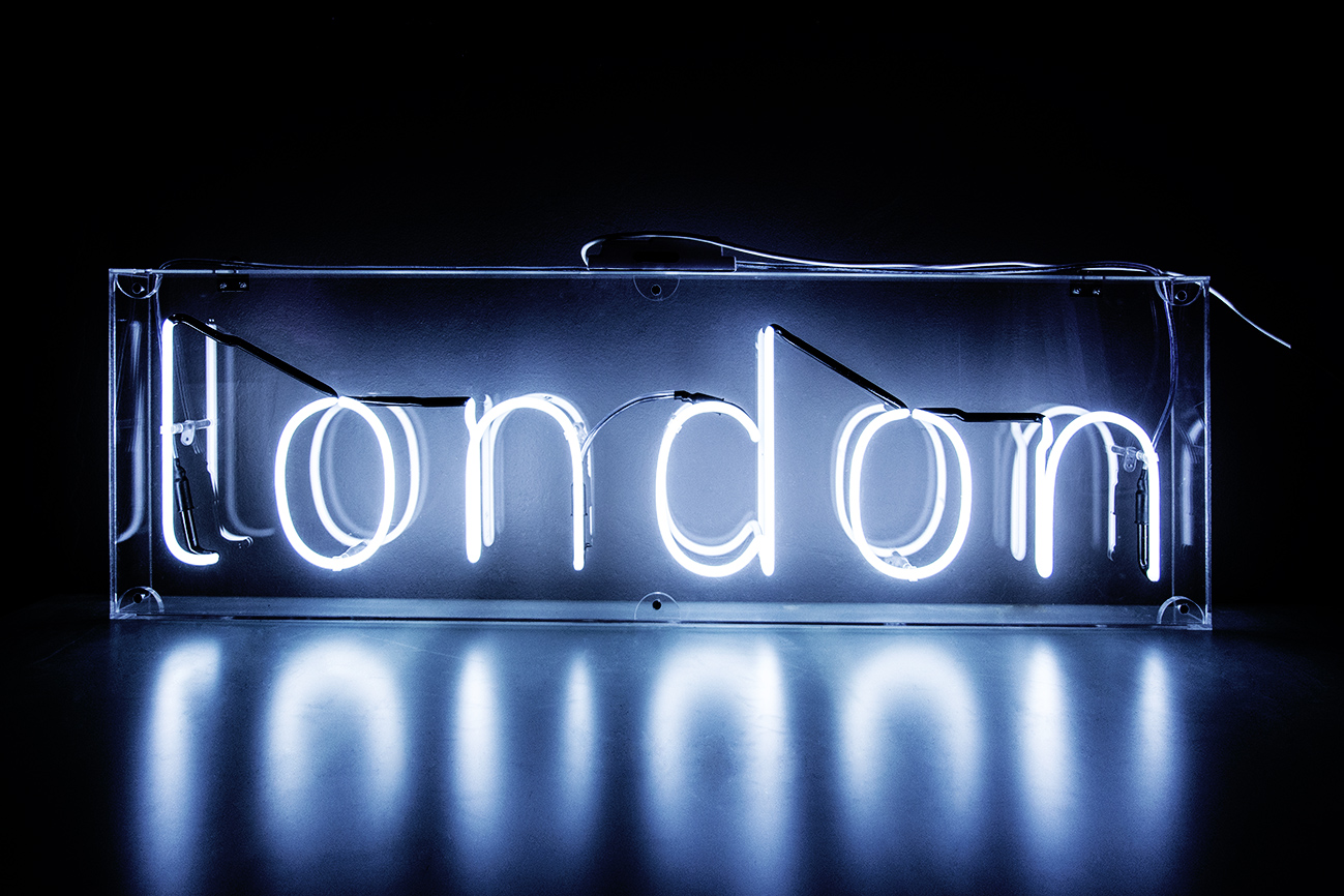 Neon London Sign Kemp London Bespoke Neon Signs And Prop Hire