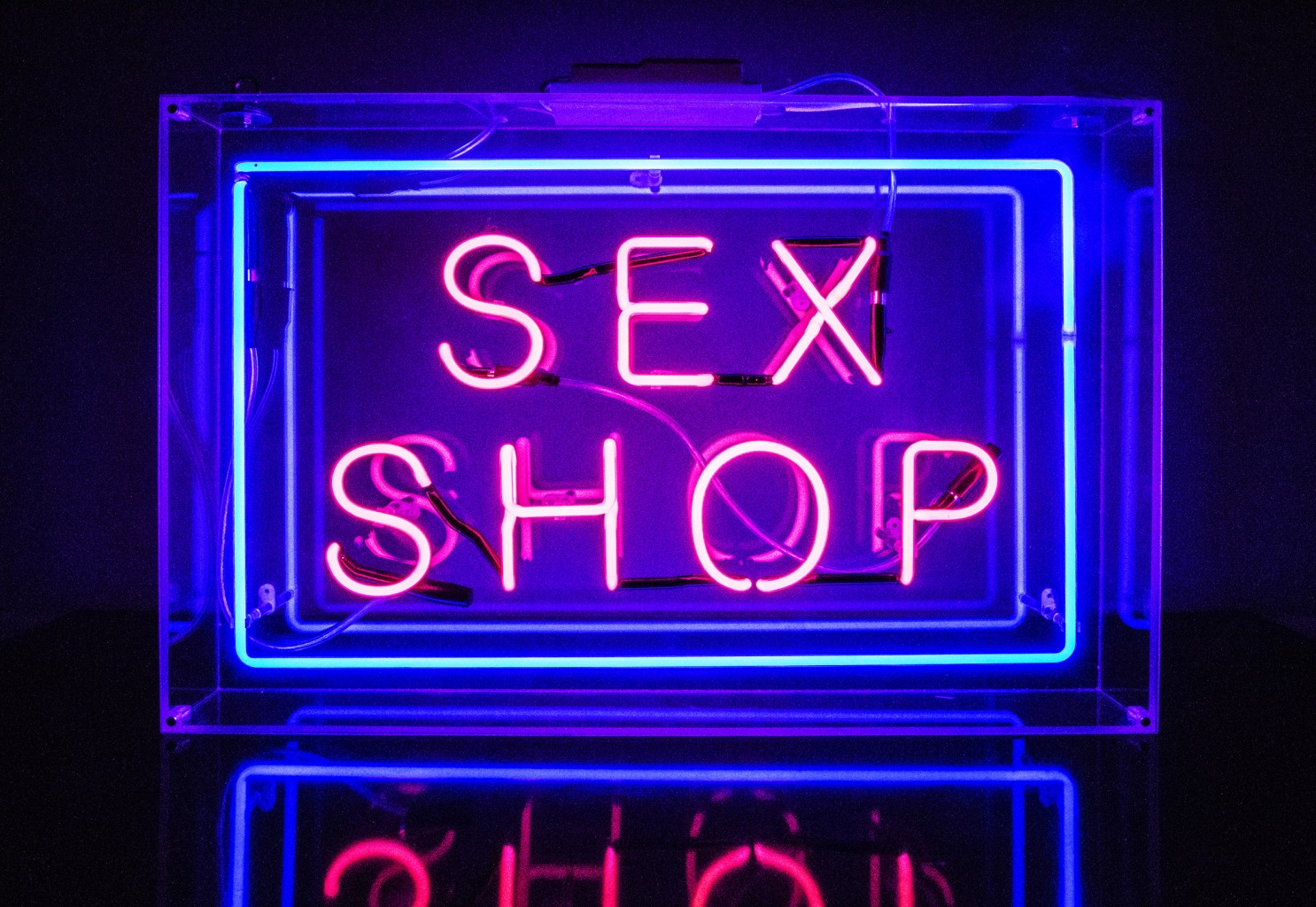 Neon Sex Shop Kemp London Bespoke Neon Signs And Prop
